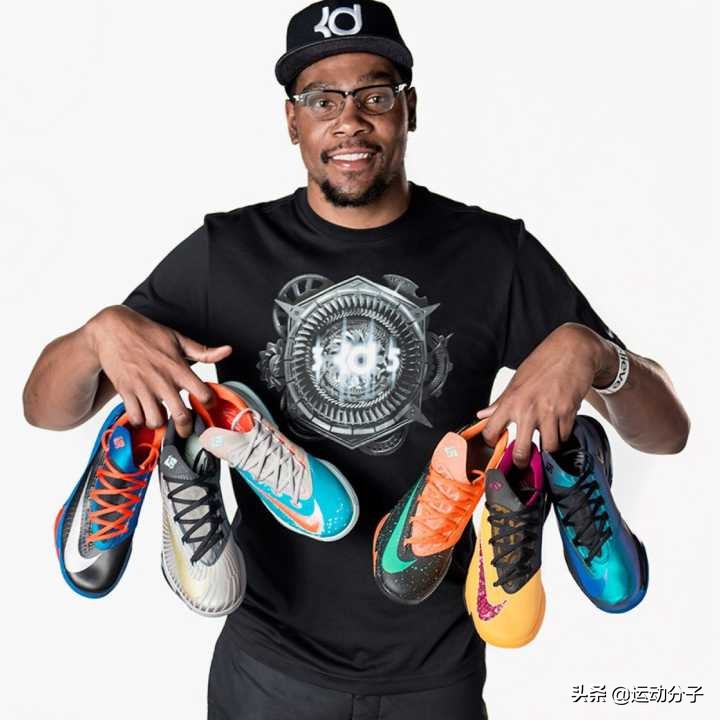 nba球员的鞋和普通人的鞋比,nba球员有多少鞋子