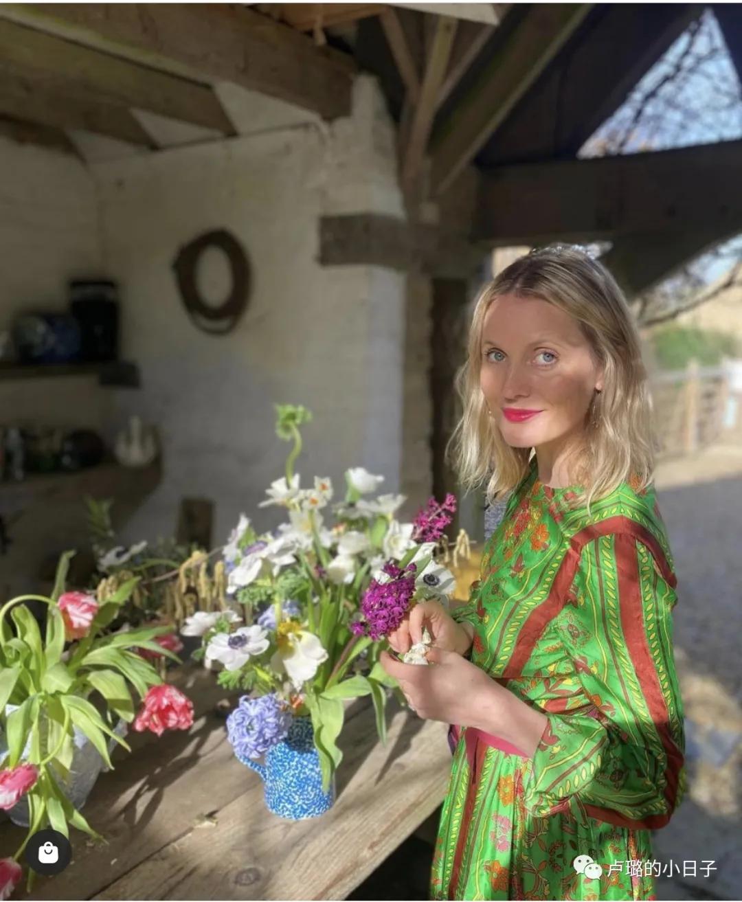 被秦海璐穿过的那些牌子,简直就是中年姐姐穿搭的模版