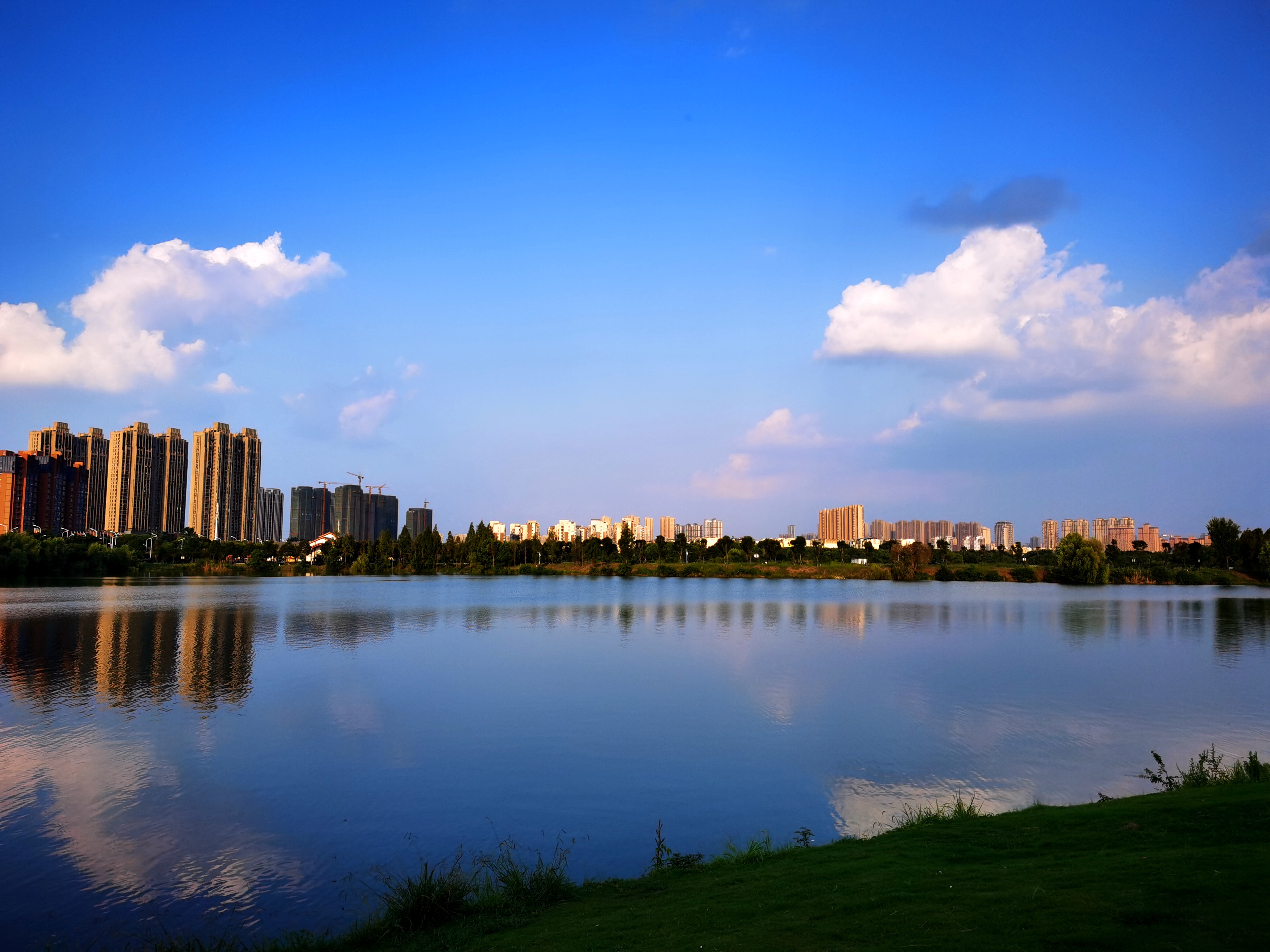 沉睡的历史与惊艳的现实——走读东西湖