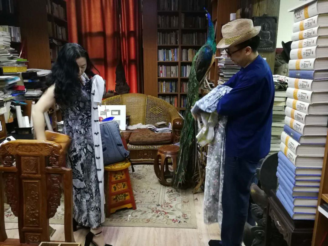 八月照相馆越哥,八月照相馆在武汉哪里