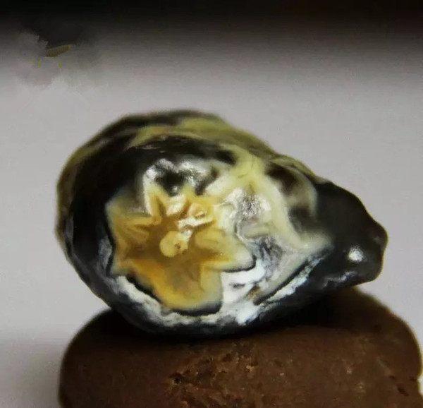 小众收藏的奇石,小众奇石手串