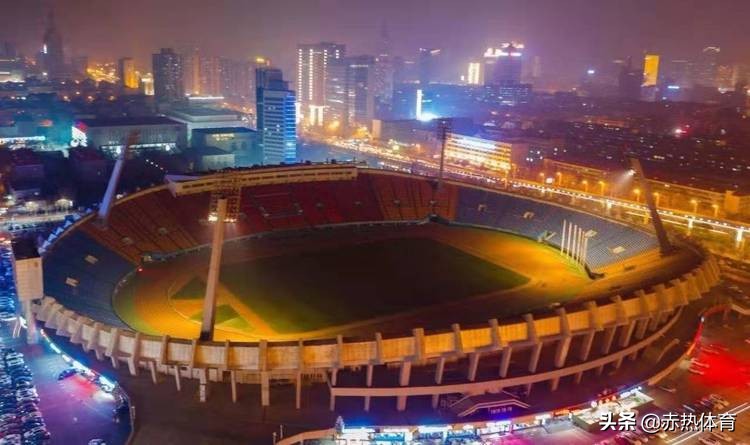 设施不达标!中超三大豪门主场全部搬迁:鲁能重回圣地京沪球迷担忧