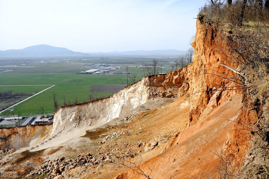 世界上有比钻石贵重的矿物吗,世界上比黄金还贵的10种东西