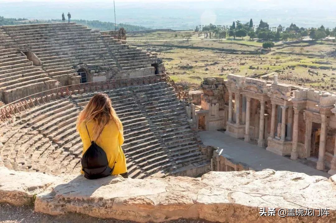 *疆新**往西，这片神奇的处女地，去一次相当环游大半个世界！