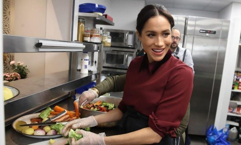 梅根一共有几次婚姻,梅根英国王室集体照