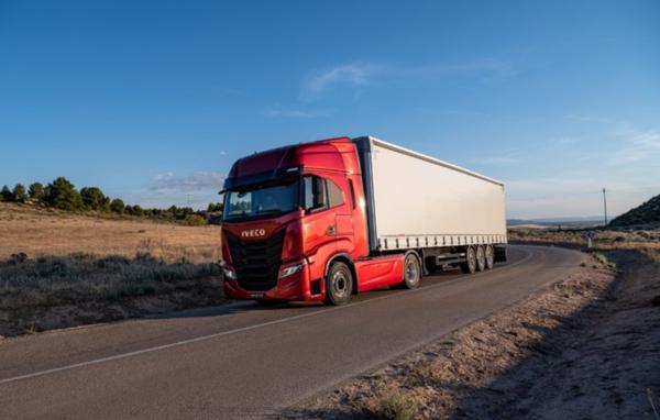 比对手晚一个世纪，它如何能与其他巨头齐名？扒一扒依维柯逆袭史