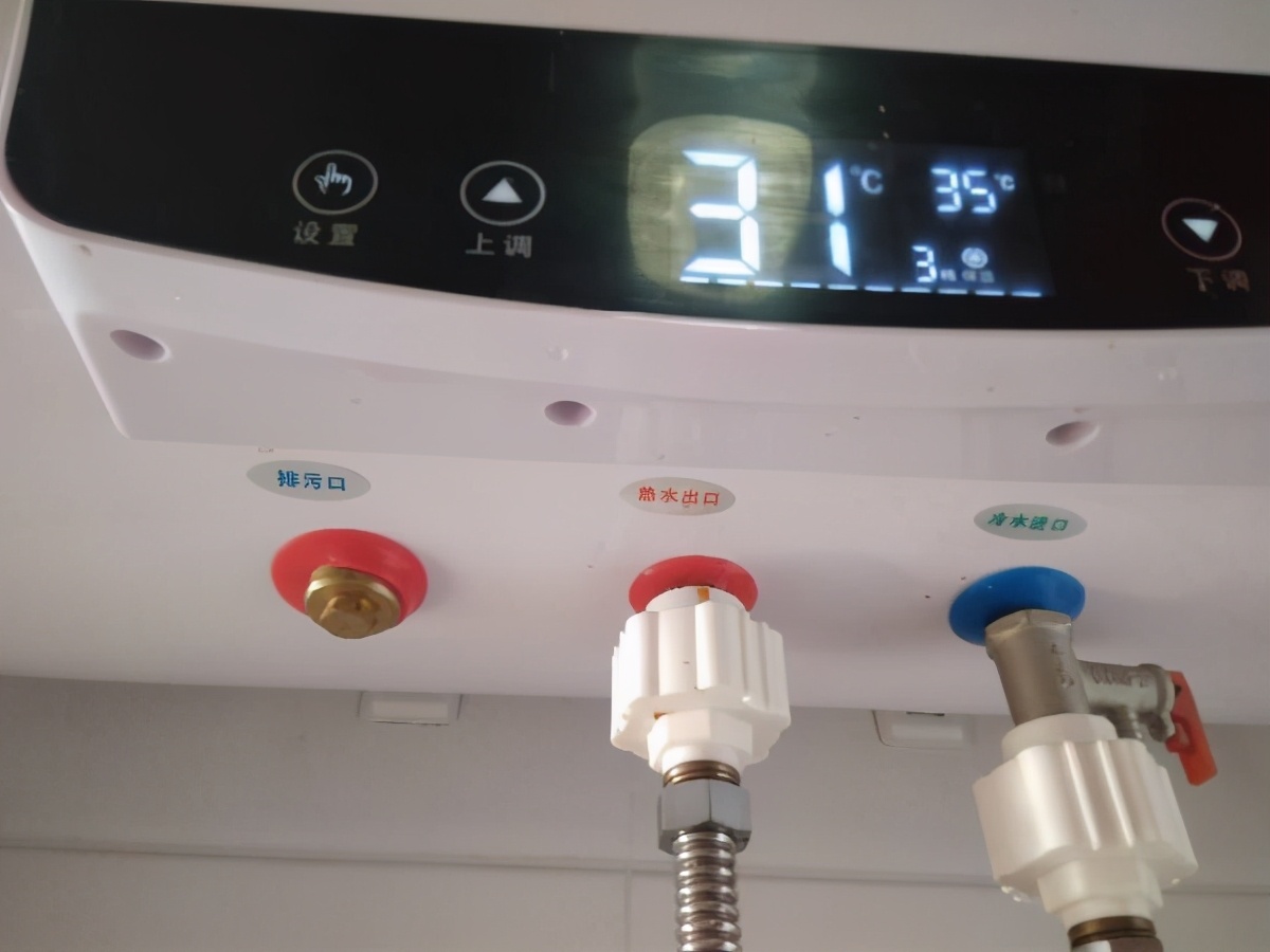 80鍗囩數鐑按鍣ㄥ鍑犱汉娲楁尽,80鍗囩數鐑按鍣ㄤ袱涓崼鐢熼棿鍚屾椂娲楁尽