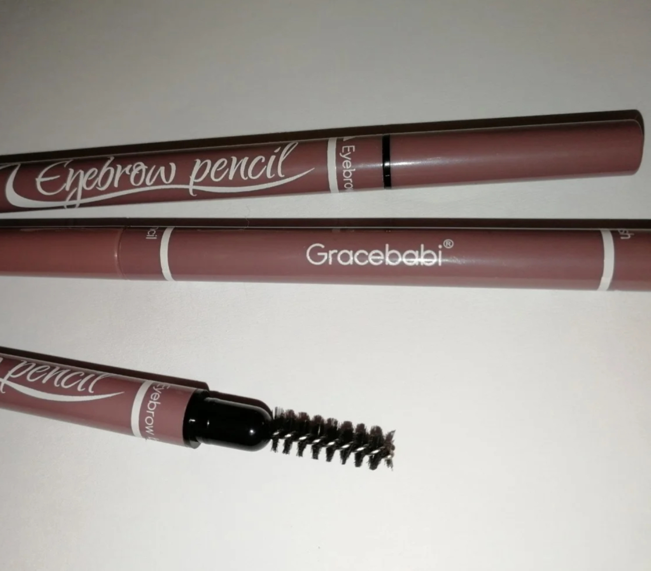 几百块钱一套的化妆品有哪些,化妆品一套多少元左右