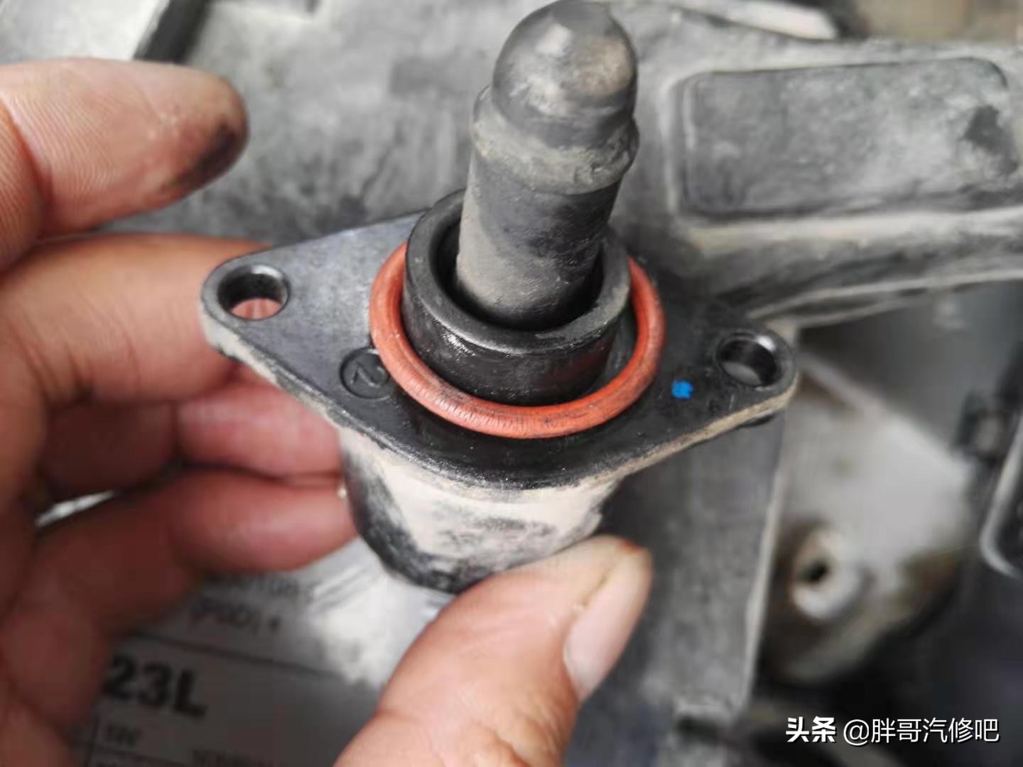 曲轴箱强制通风系统怠速不稳,发动机怠速不稳有没有故障灯