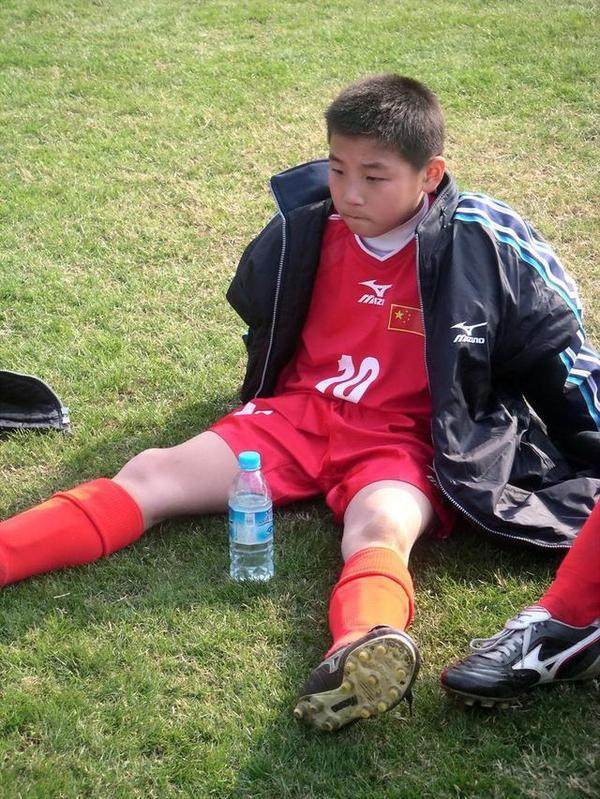 关于武磊的足球之路,武磊被球队孤立了吗