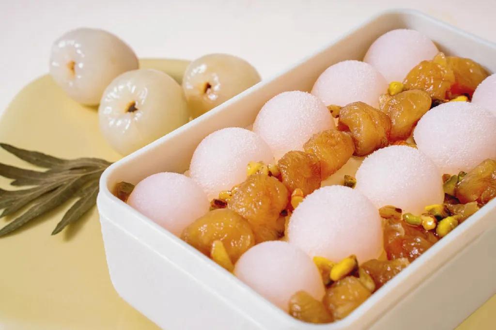 炒到200元一盒还要“配货”,雪糕怎么越来越贵了?