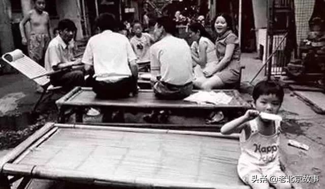 身份证上是1970-1989年的注意了,再忙也要看一下!