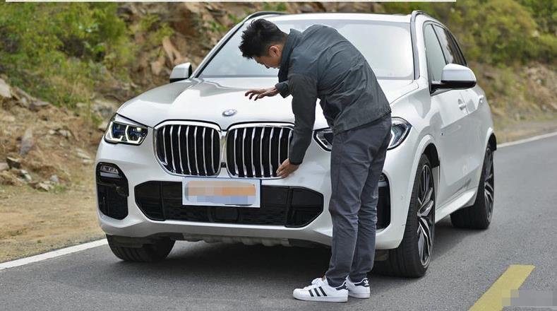 雷克萨斯rx450hl对比宝马x5,开完雷克萨斯ls500再开奥迪a7l