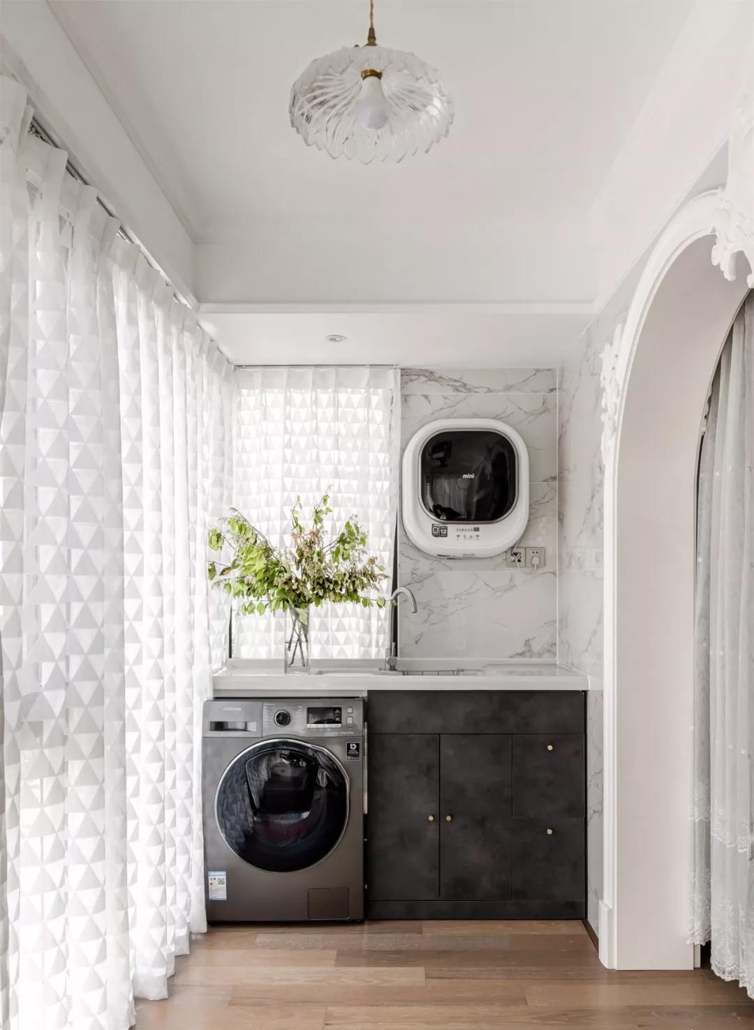 客厅砌半堵墙做电视墙怎么做,电视墙和过道墙一体设计图简单