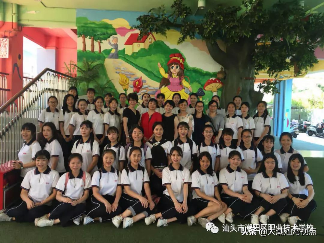 汕头哪些中专校服好看,汕头潮阳黄色校服是哪个学校