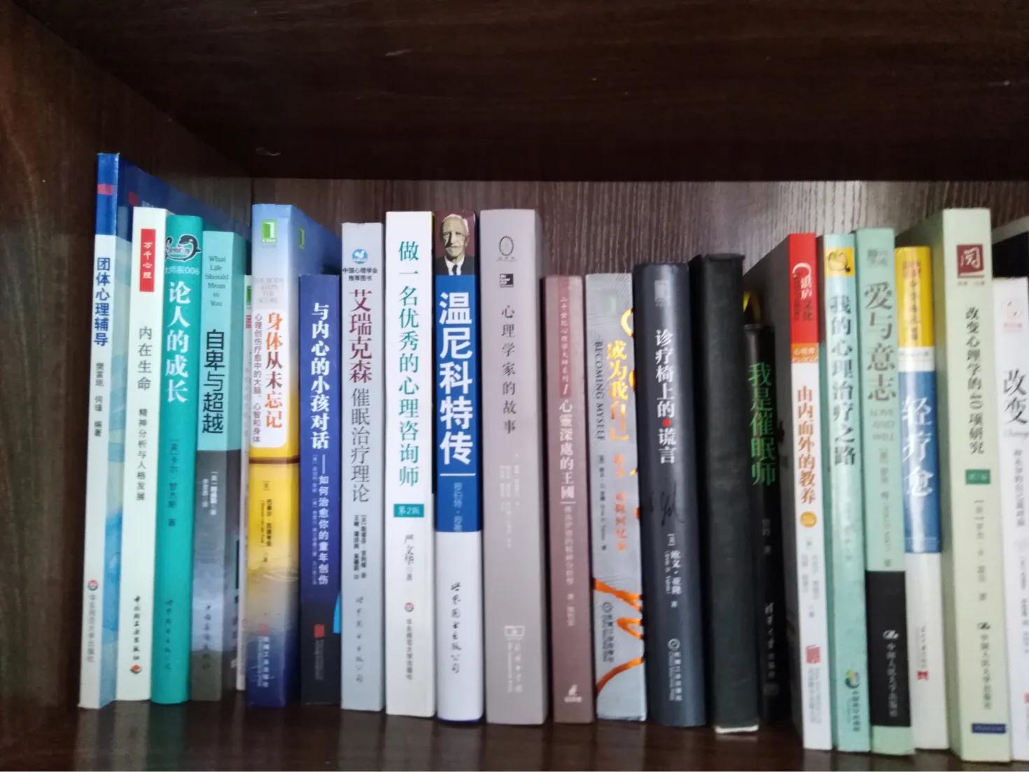 青少年自残心理学感悟,青春期的女孩自残什么原因