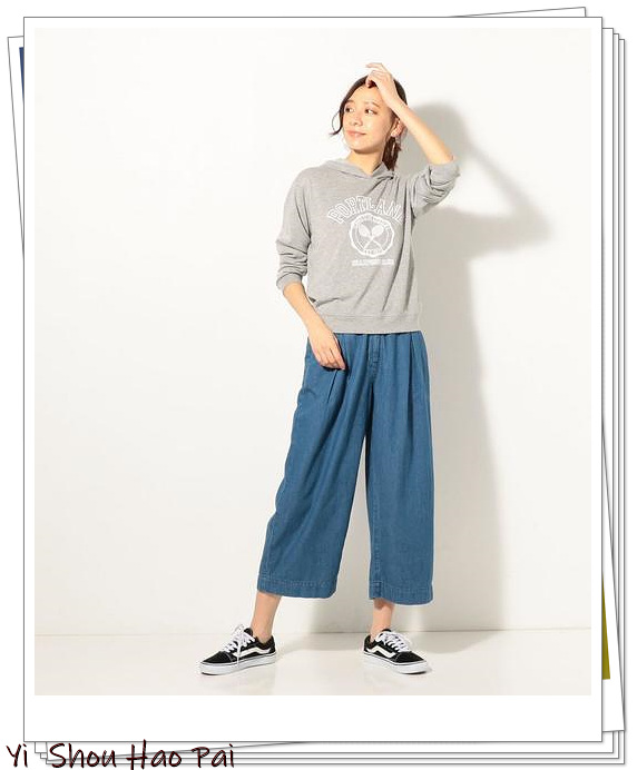 thombrowne灰色卫衣5码上身效果,春季灰色卫衣怎么搭配才好看