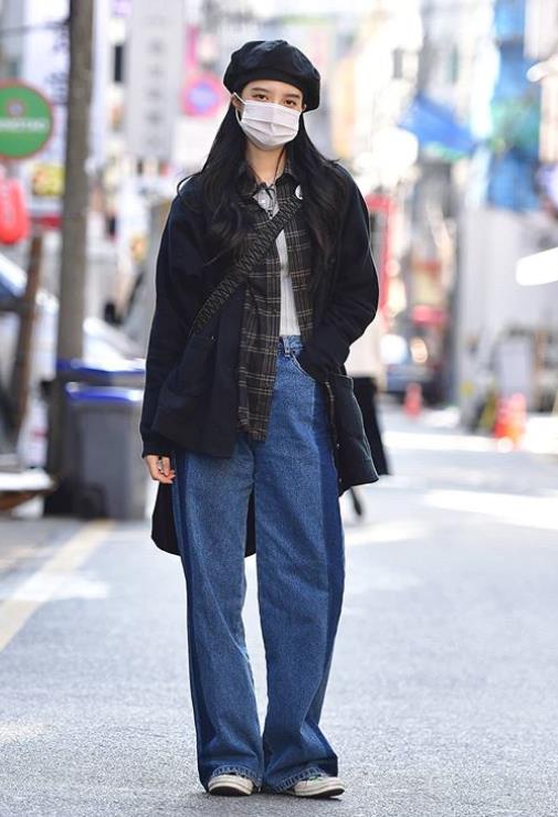 女人再懒也少穿搭,一款百搭又显腿长的运动鞋