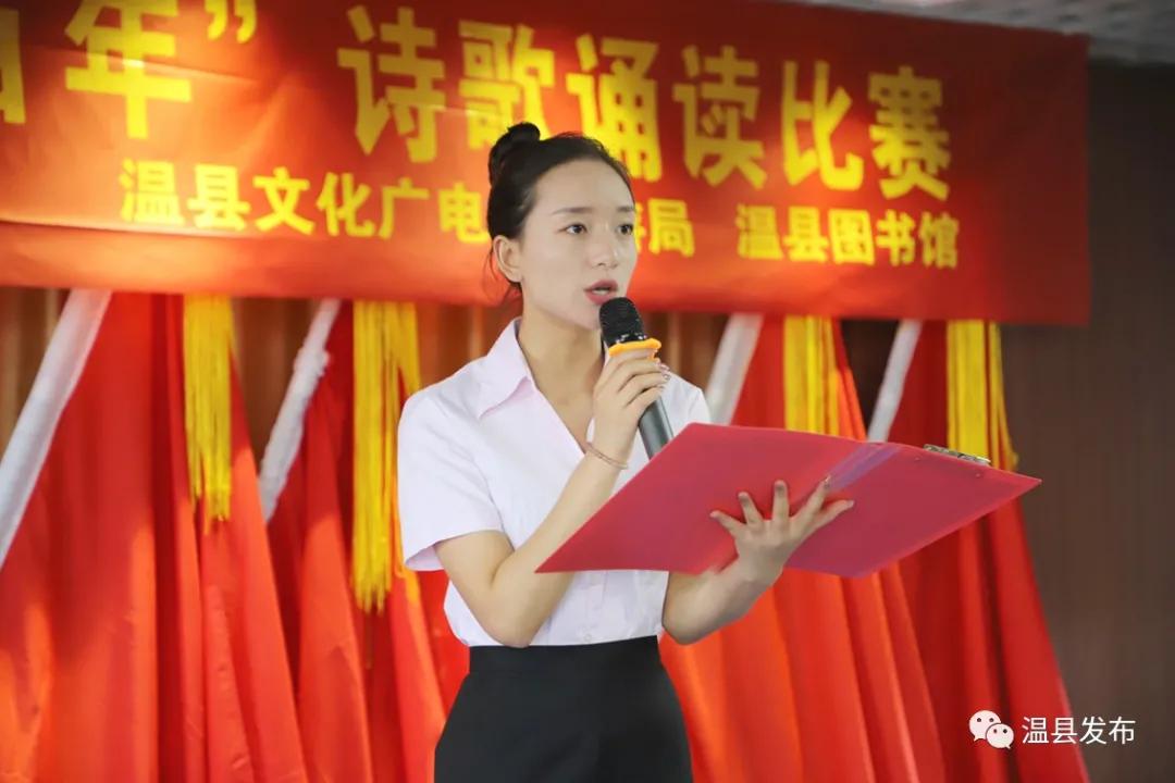 六岁孩子听感人朗诵,孩子朗读被感动