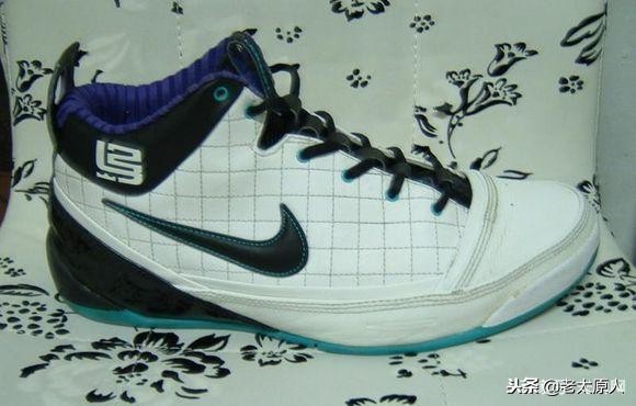 詹姆斯球鞋全系列儿童,詹姆斯球鞋金属鞋带低帮