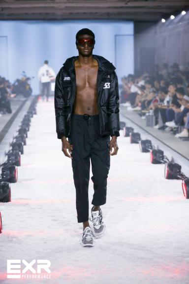 exr外套三条杠,exr品牌为什么不火了