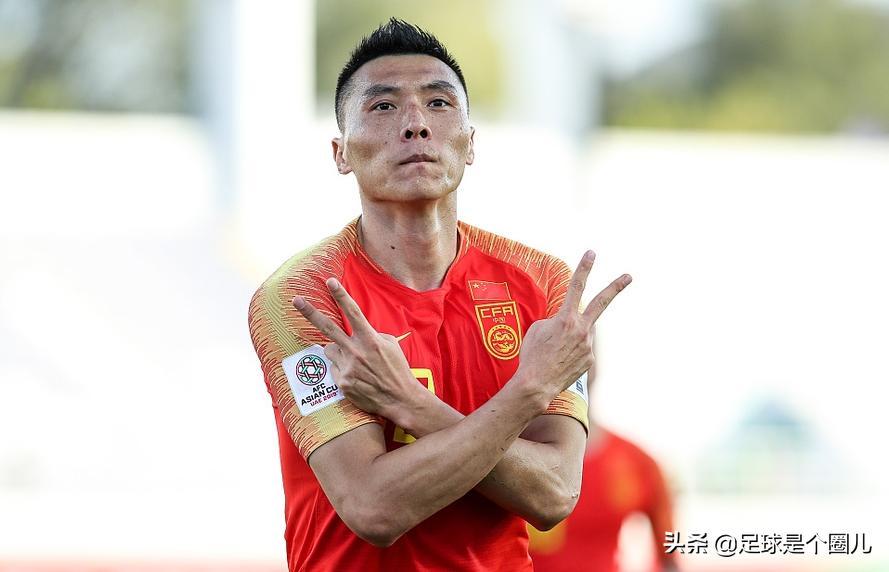 国足雨中绝杀伊拉克,福将于大宝绝杀视频