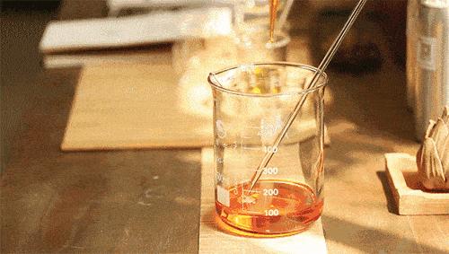 普通精油和进口精油有什么区别,单方精油贵还是复方精油贵