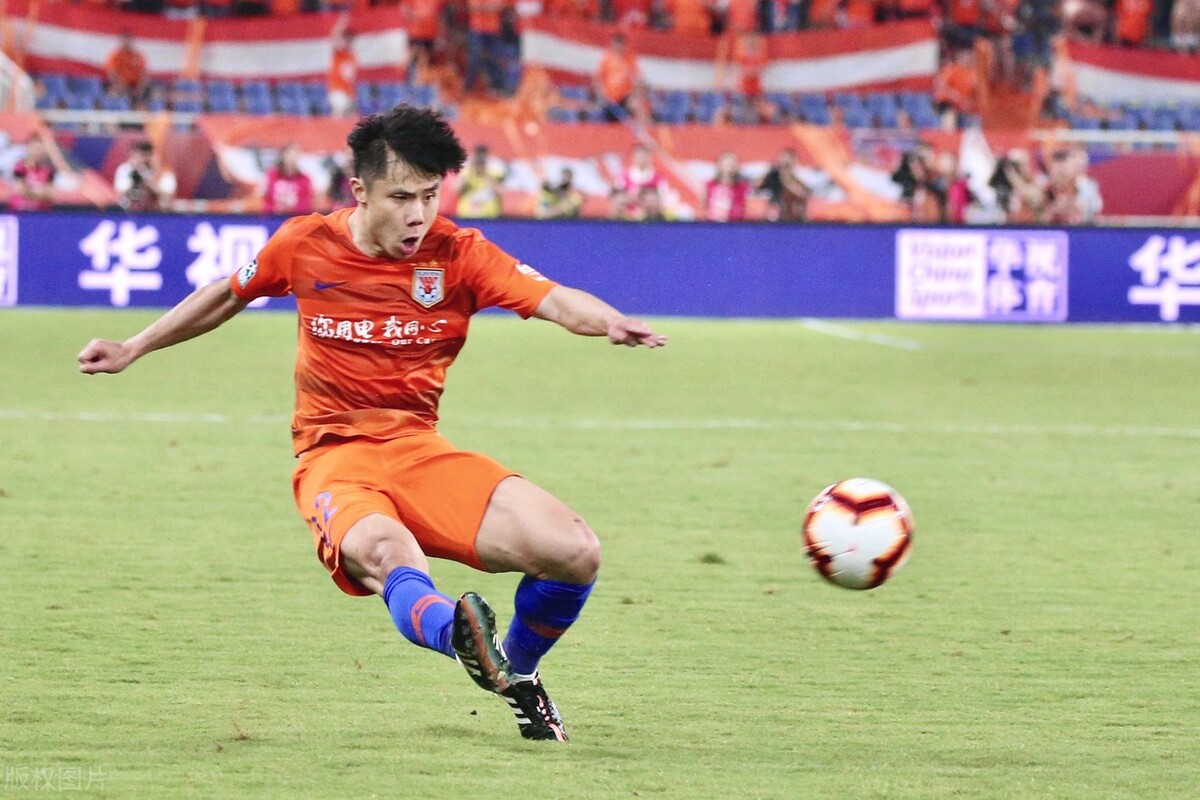 告别鲁能队长蒿俊闵，你用情义书写橙衣传奇