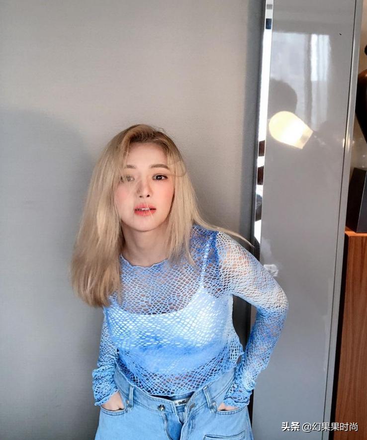 普通人千万别试的网红穿搭,优雅女孩绝不会穿这5件网红单品