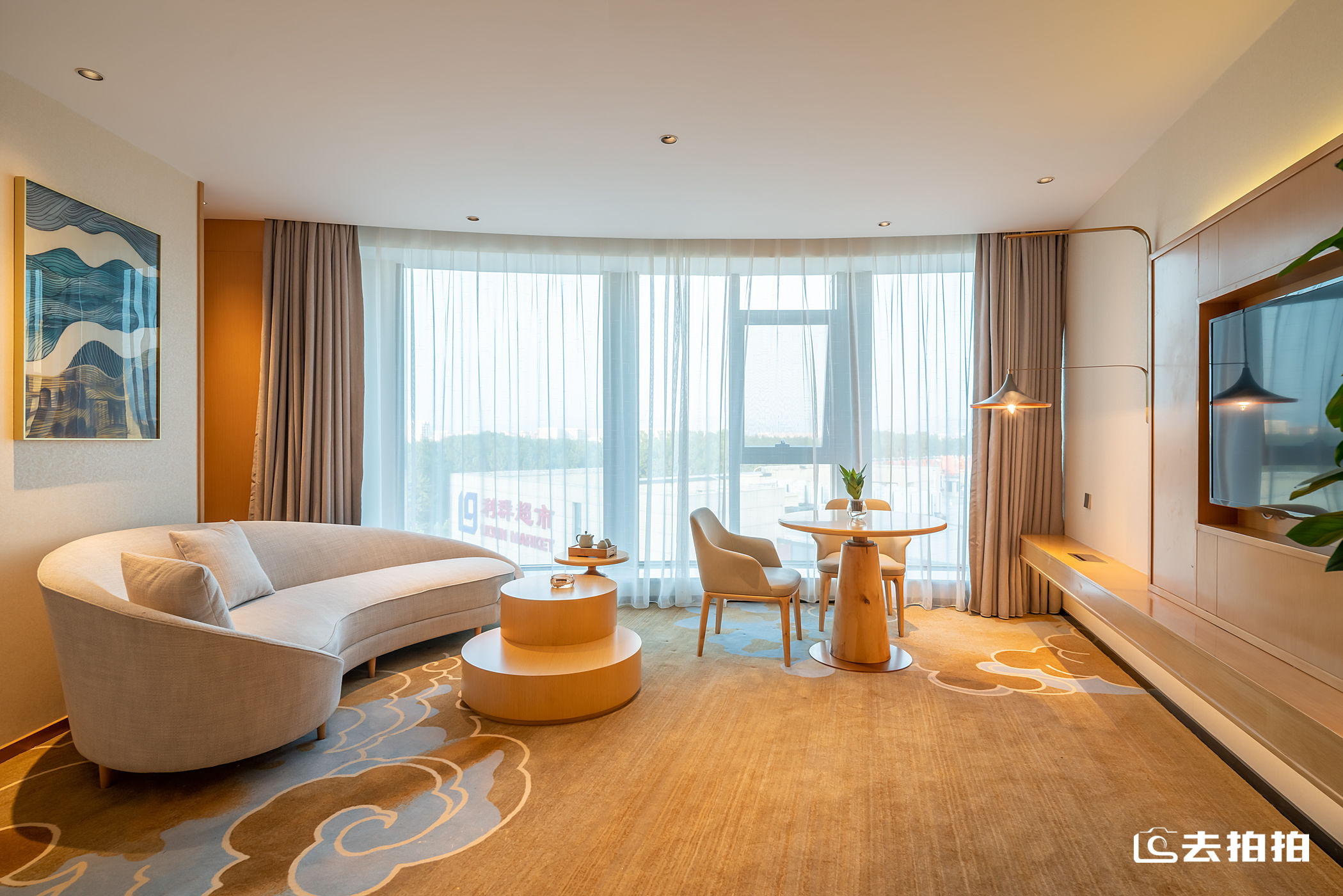 去拍拍蓝海酒店l做一片有温度的“蓝海”