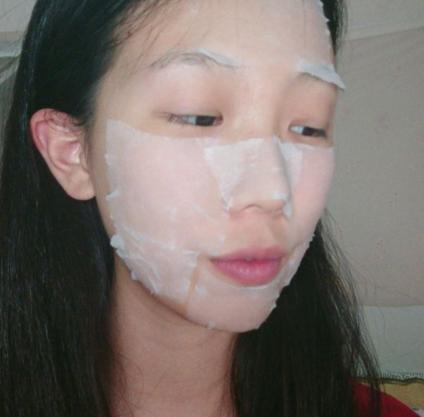 对痘痘闭口有效的精华推荐,闭口粉刺选什么纯露