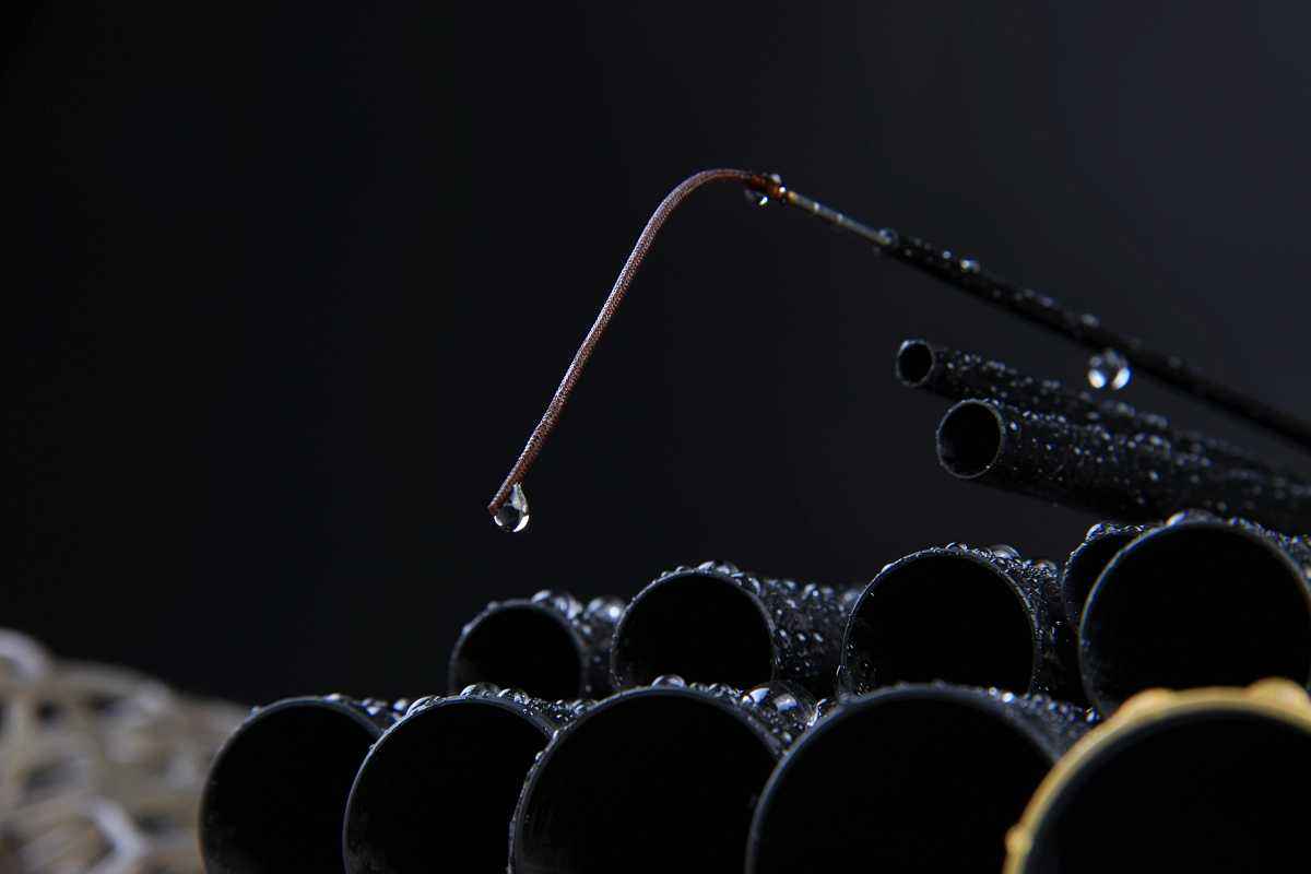 鱼竿的价钱是如何打下来的,鱼竿价格是怎么降下来的