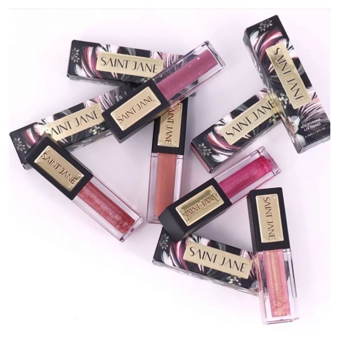 探讨CBD在美妆护肤和食品领域的应用及其未来趋势