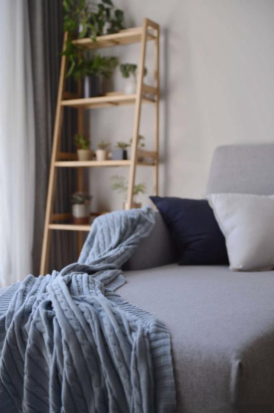 92平方米两室一厅一楼带院子,92平米两室一厅阳台