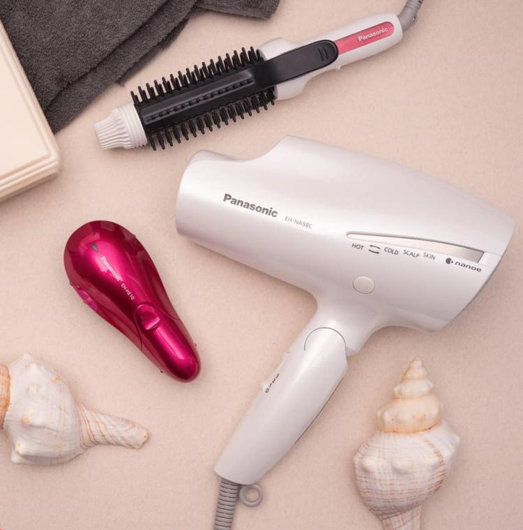 头发扁塌如何有蓬松感,拯救头顶头发扁塌卷发