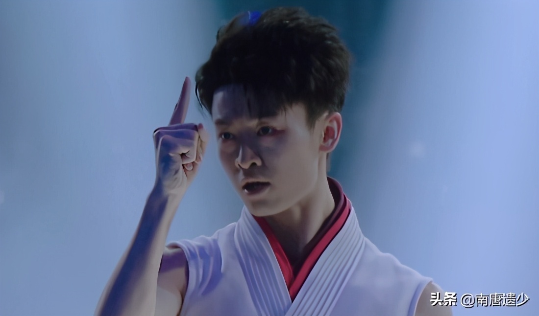 张艺兴和舞蹈风暴街舞选手,舞蹈风暴张艺兴街舞点评