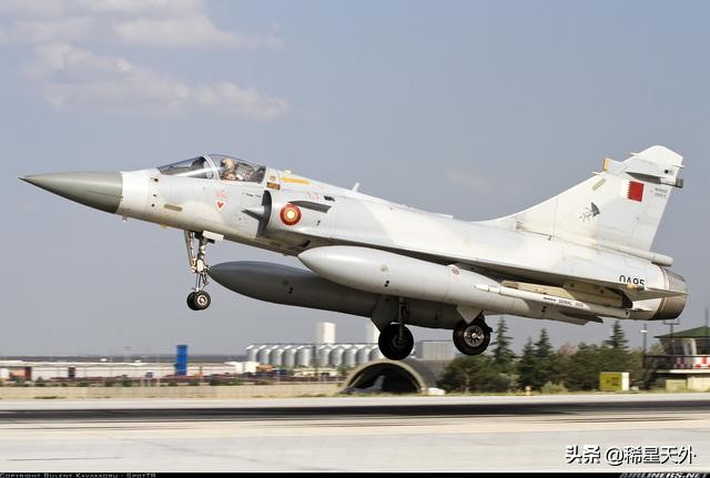 中东私人土豪购买战斗机,阿联酋买战斗机