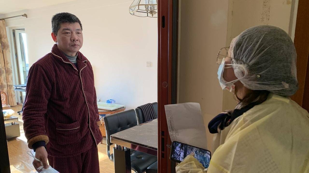 医护人员健康礼包,发放暖心健康包关爱计生特扶家庭