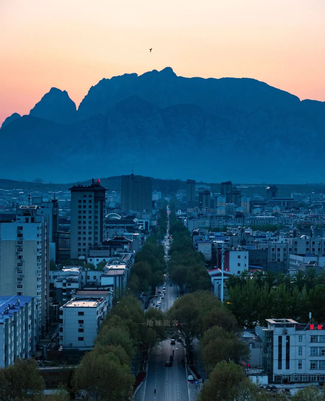 嵩山为什么是第一山,嵩山最有特色的山