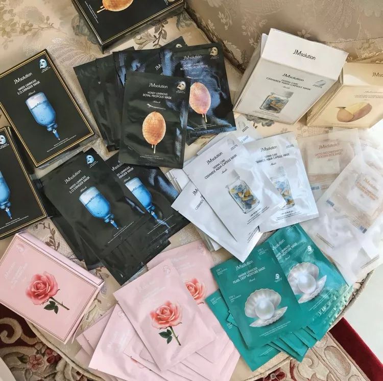 今天来盘点一下红黑榜护肤品,护肤测评推荐红榜和黑榜