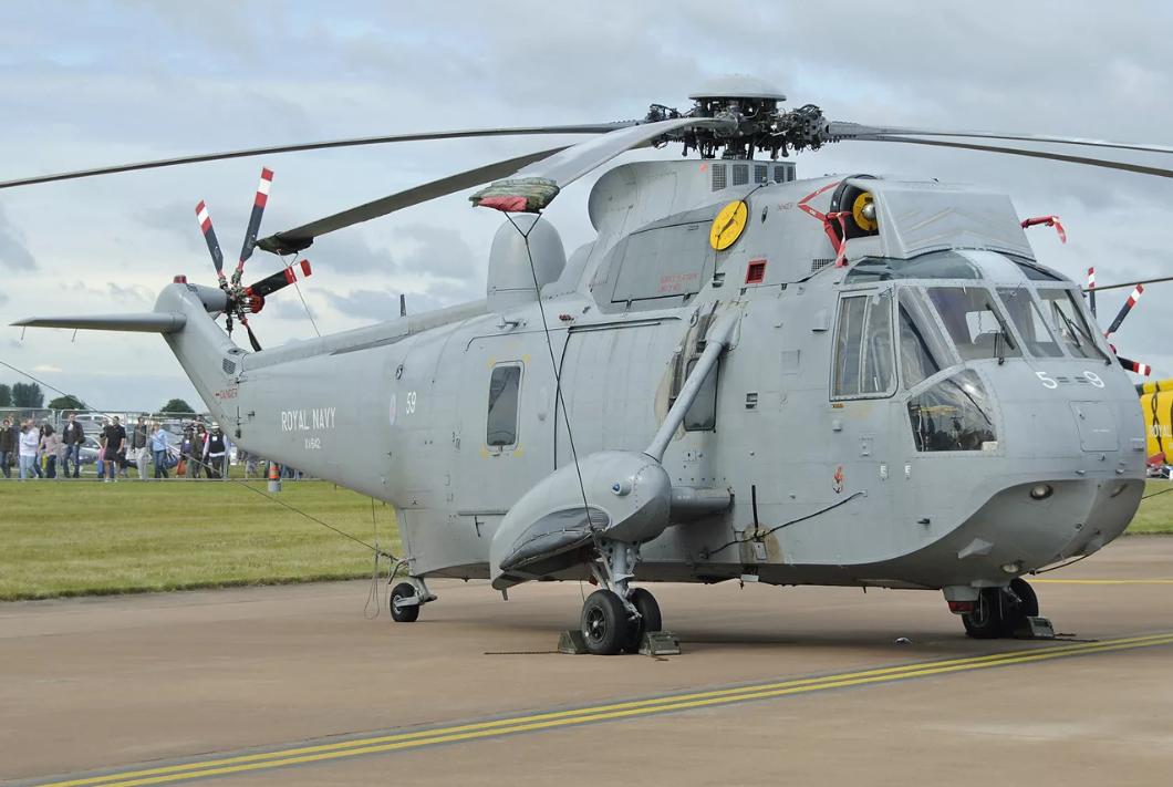 海王直升机最新改进型,海王直升机对比超黄蜂直升机