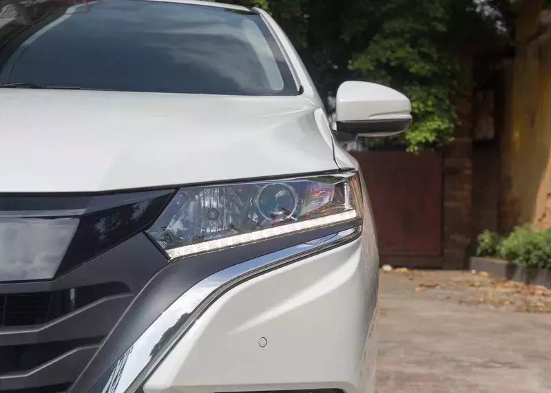 竞瑞是地球梦发动机吗,18年的本田竞瑞卖多少钱