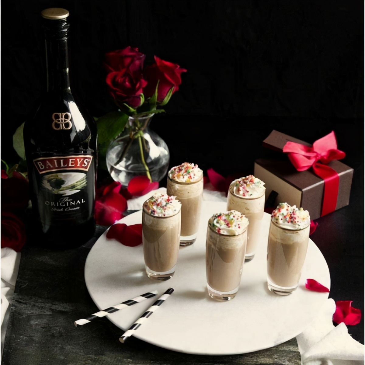 百利甜怎么喝才好喝,百利甜酒配什么才好喝