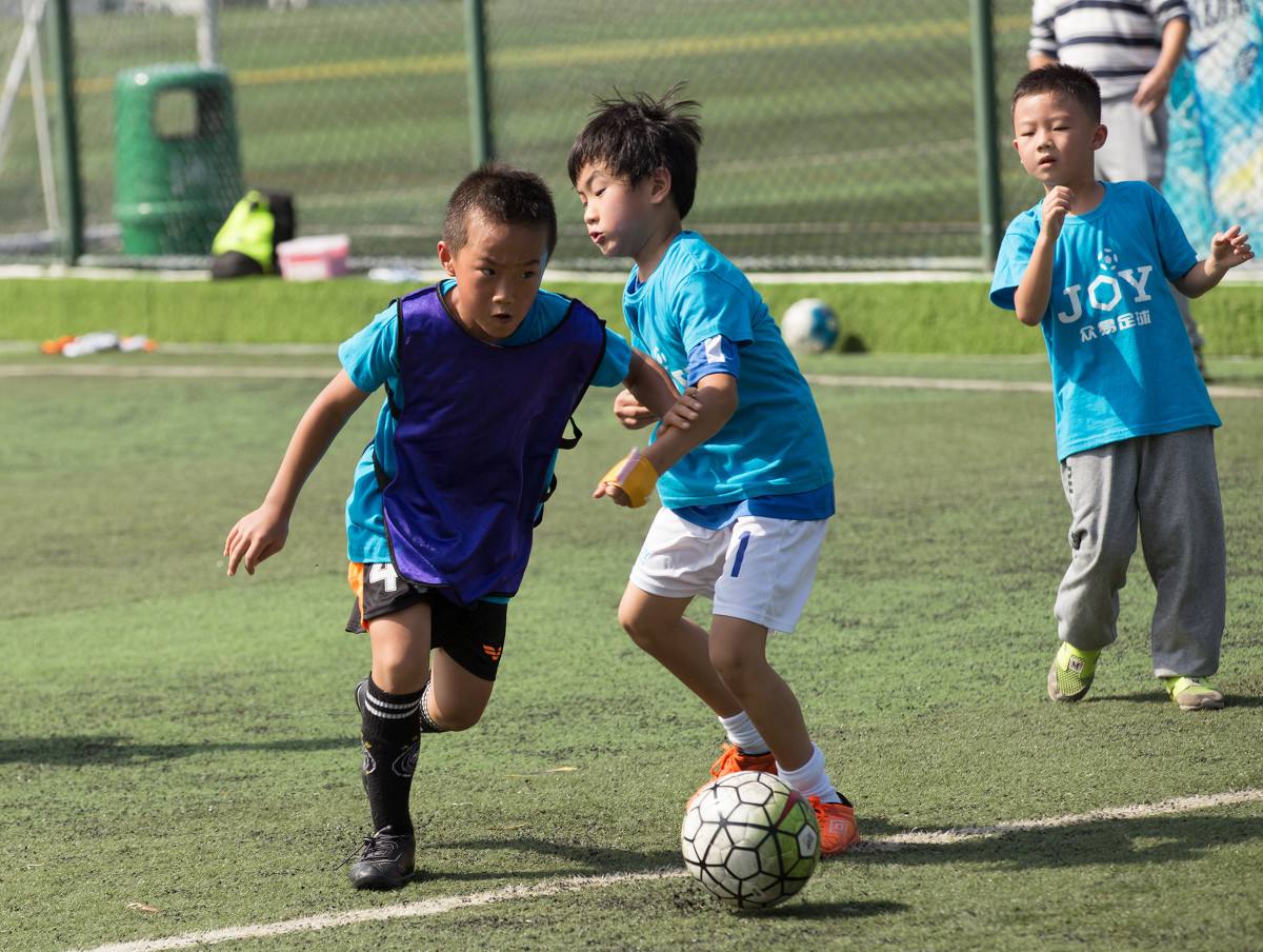 约球联盟足球活动,策划和玩家线下见面会