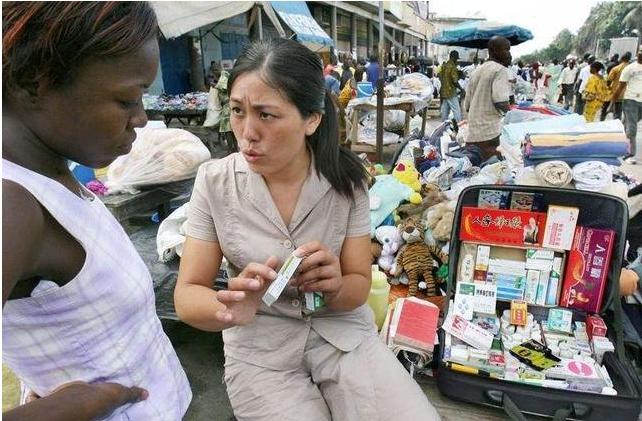 非洲最牛逼的*局骗**：靠卖勾兑果汁治病圈钱，月入1000万太疯狂了