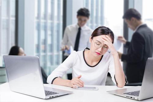 被领导冷落排挤边缘化怎么办,团队被领导边缘化最明智的做法