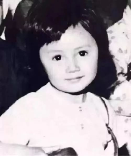 中国机长袁泉年轻时有多漂亮,中国机长袁泉在拍摄中的领悟