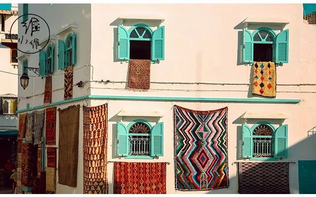 40岁的女人离职了还能做什么工作,那些辞职还能年入50w的女性