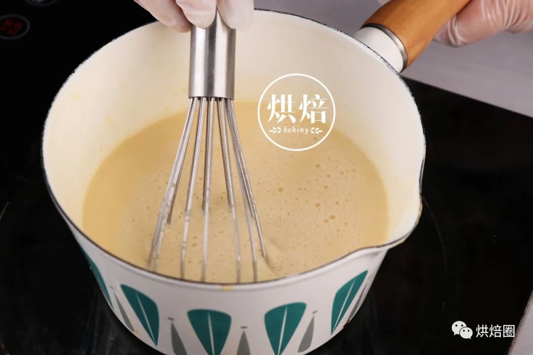 卡仕达酱奶酪餐包,卡仕达酱小餐包教程