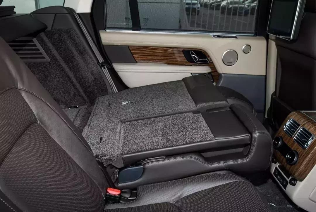 汽车内顶棚脏了，怎么洗才干净？